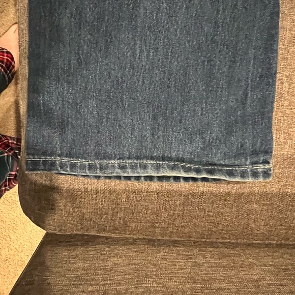 Women’s Jeans - Picture 2 of 5